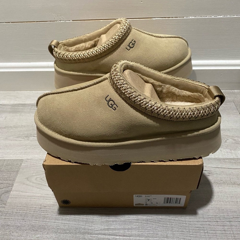 NEW mustard seed platform TAZZ Uggs